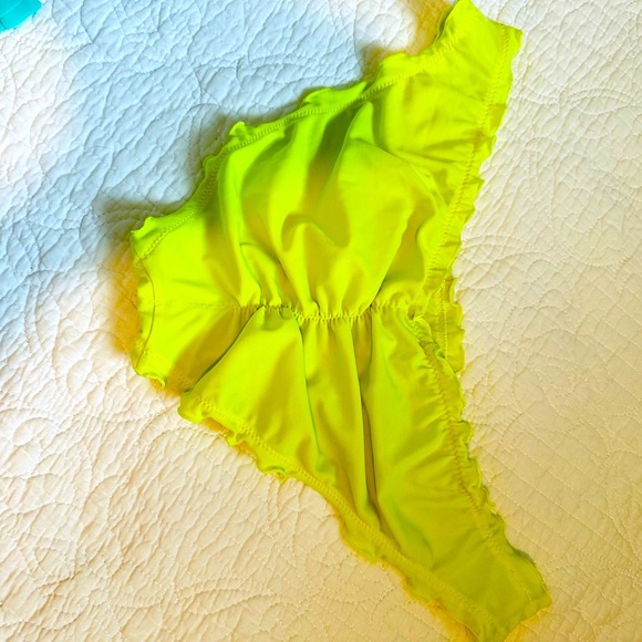 Victoria’s Secret Bikini 👙 size M - Picture 4 of 6